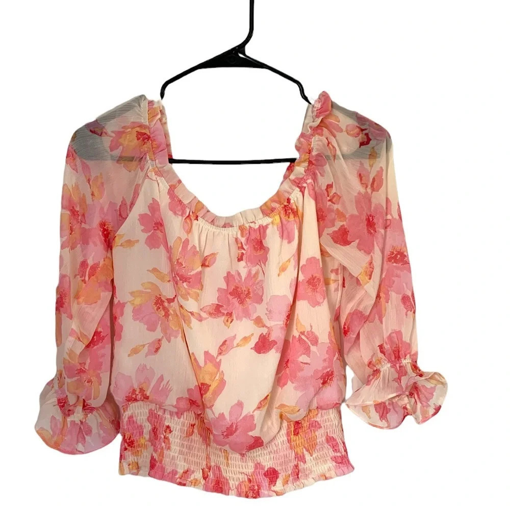 Off The Shoulder Floral Flowy Top